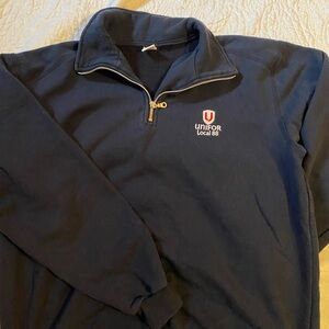 Unifor Quarter Zip Up